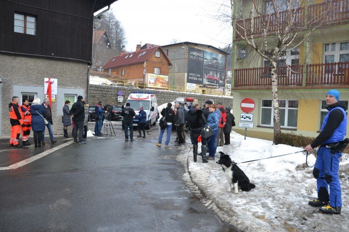 pogotowie-ratunkowe-pod-szrenica-foto-67166