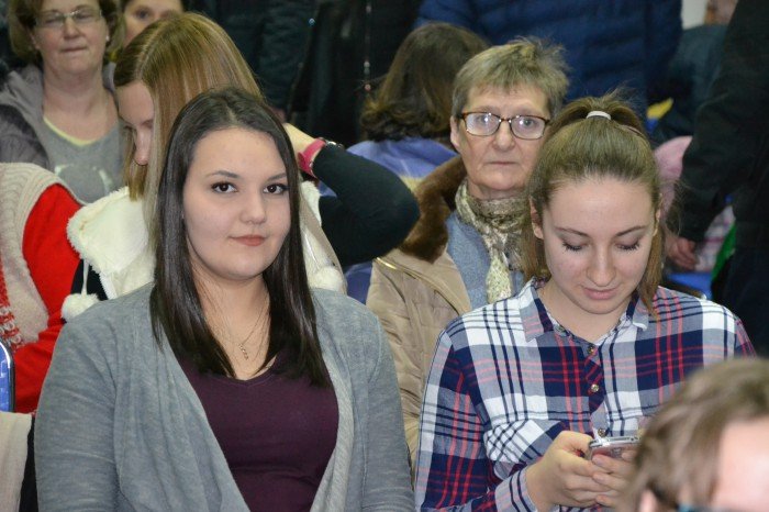 czerwony-kapturek-charytatywnie-w-janowicach-wielkich-foto-67167