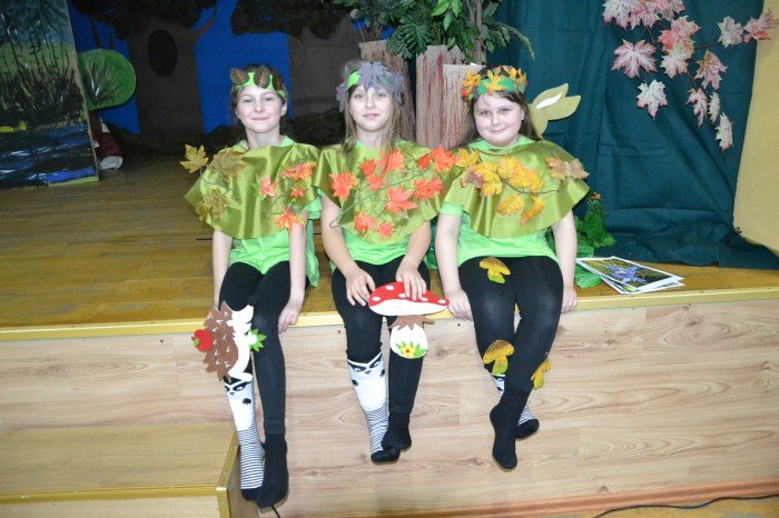 czerwony-kapturek-charytatywnie-w-janowicach-wielkich-foto-67167