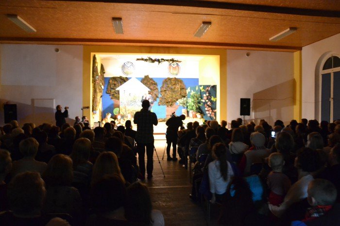 czerwony-kapturek-charytatywnie-w-janowicach-wielkich-foto-67167