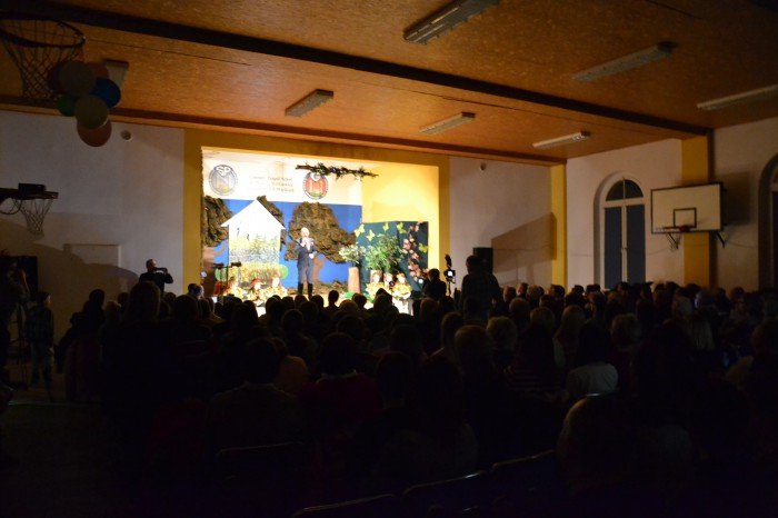 czerwony-kapturek-charytatywnie-w-janowicach-wielkich-foto-67167