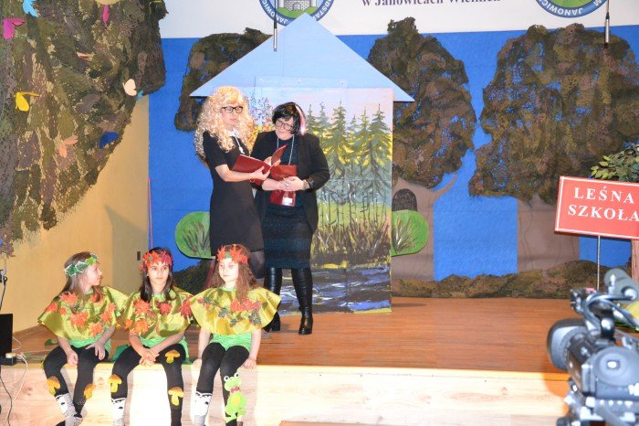 czerwony-kapturek-charytatywnie-w-janowicach-wielkich-foto-67167