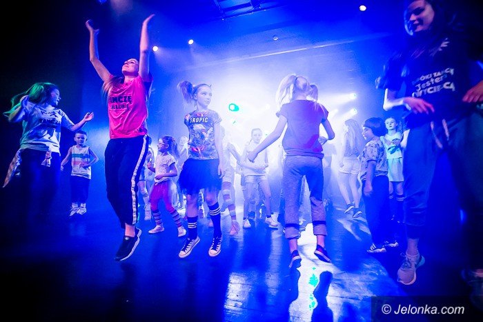 trwa-wielka-taneczna-gala-w-jck-foto-67177