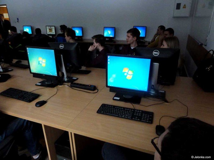 kpsw-zaprasza-uczniow-na-ciekawe-zajecia-foto-67234