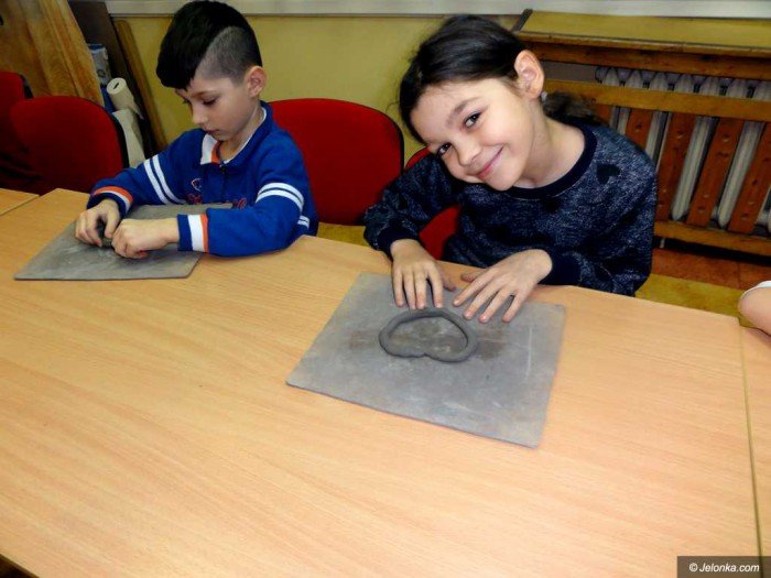 ceramiczne-cudenka-na-warsztatach-w-odk-foto-67236