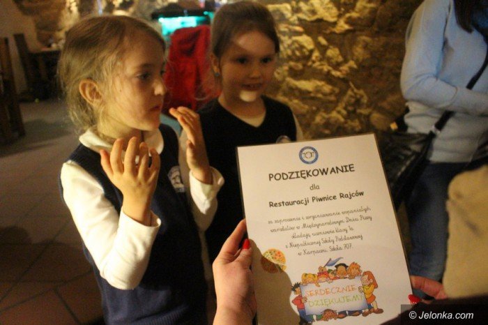 mali-kucharze-robili-pizze-foto-67249