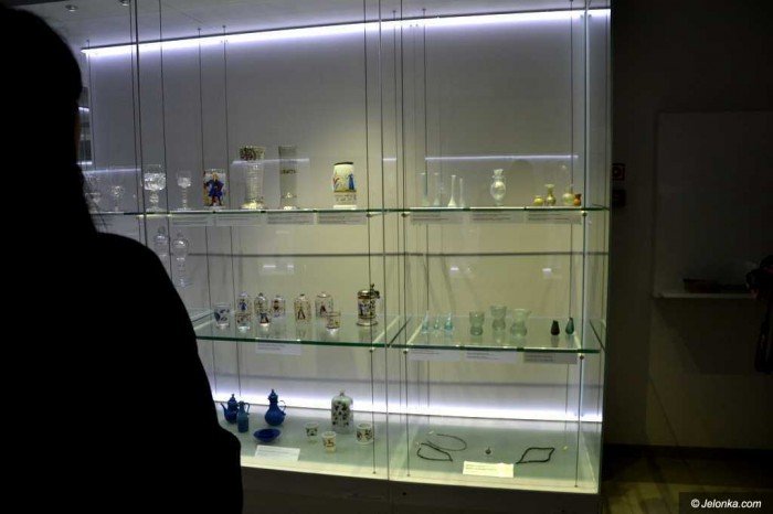 licealisci-z-regionu-zwiedzali-muzeum-karkonoskie-foto-67283