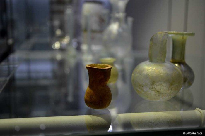 licealisci-z-regionu-zwiedzali-muzeum-karkonoskie-foto-67283