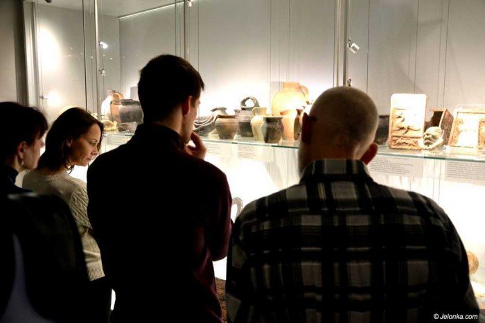 licealisci-z-regionu-zwiedzali-muzeum-karkonoskie-foto-67283