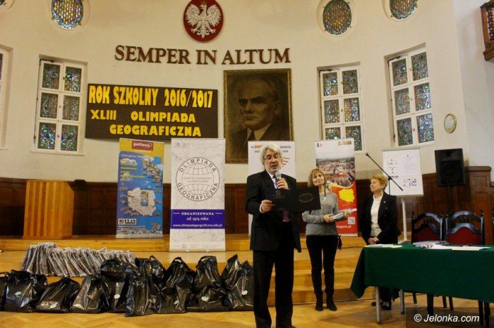 znamy-zwyciezce-okregowej-olimpiady-geograficznej-foto-67299