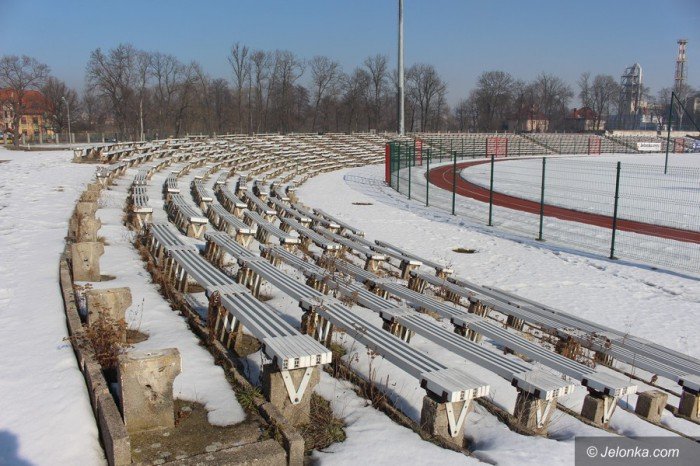 stadion-doczeka-sie-sztucznej-murawy-foto-67329