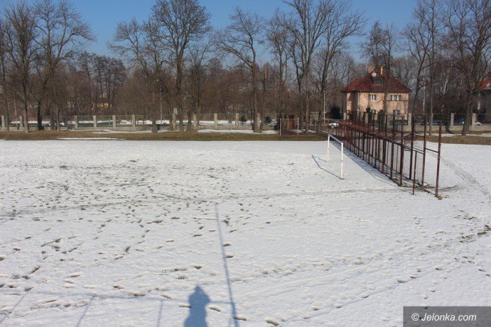 stadion-doczeka-sie-sztucznej-murawy-foto-67329