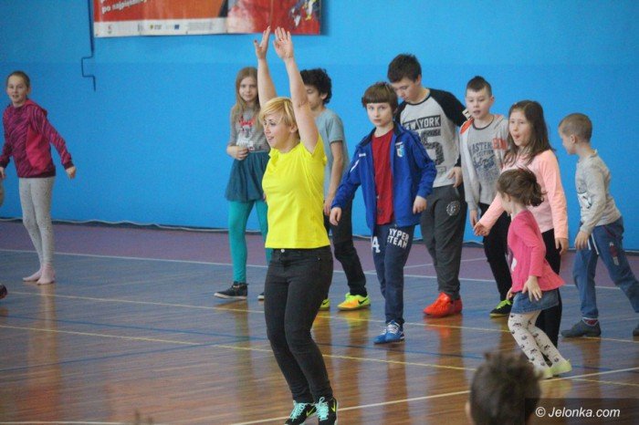 ferie-z-mosem-w-penej-obsadzie-foto-67340