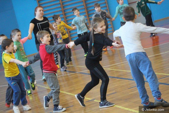 ferie-z-mosem-w-penej-obsadzie-foto-67340