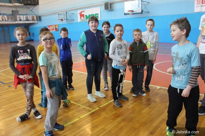ferie-z-mosem-w-penej-obsadzie-foto-67340