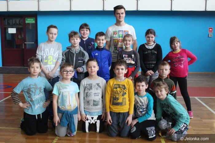 ferie-z-mosem-w-penej-obsadzie-foto-67340