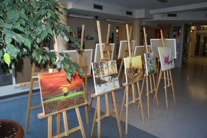 w-ksiaznicy-karkonoskiej-wystawa-prac-osadzonych-foto-67343