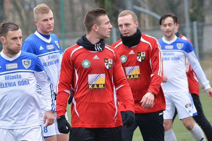 kleska-pikarzy-karkonoszy-w-swidnicy-foto-67380