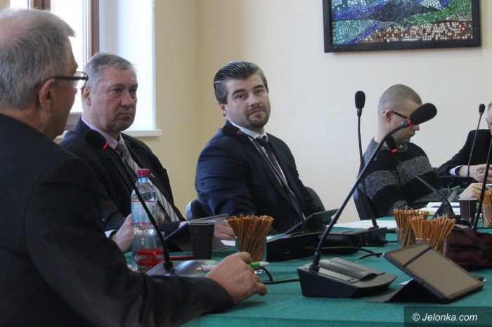 radni-zdecydowali-o-sieci-szko-pod-szrenica-foto-67531