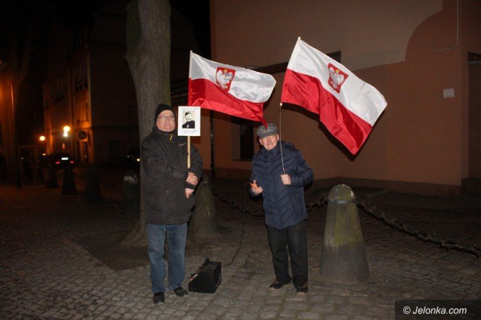 jeleniogorzanie-uczcili-pamiec-zonierzy-wykletych-foto-67558