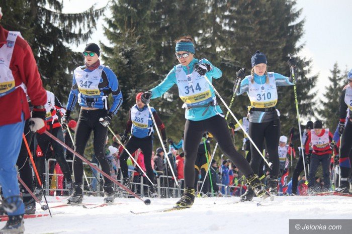 roza-yjak-triumfuje-w-piatkowym-biegu-piastow-foto-67589