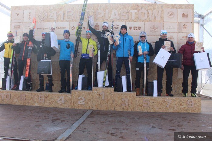 roza-yjak-triumfuje-w-piatkowym-biegu-piastow-foto-67589