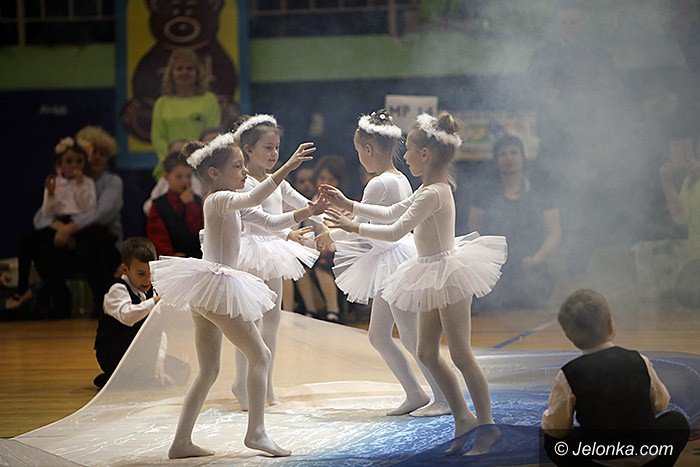 maluchy-wytanczyy-grad-zotych-medali-foto-video-67596