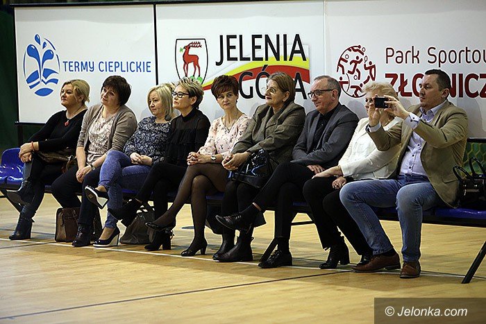 maluchy-wytanczyy-grad-zotych-medali-foto-video-67596