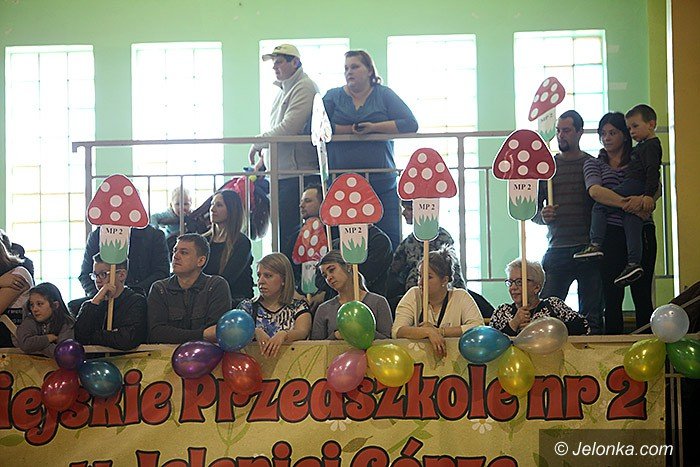 maluchy-wytanczyy-grad-zotych-medali-foto-video-67596