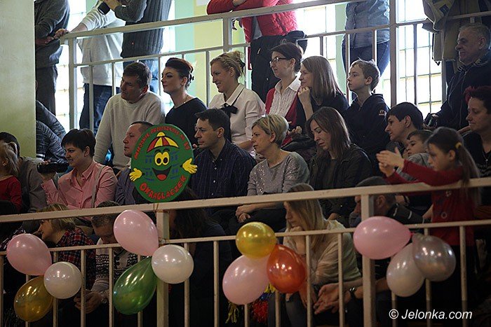 maluchy-wytanczyy-grad-zotych-medali-foto-video-67596