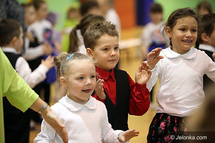 maluchy-wytanczyy-grad-zotych-medali-foto-video-67596