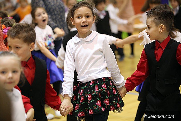 maluchy-wytanczyy-grad-zotych-medali-foto-video-67596