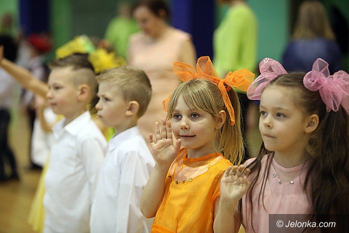 maluchy-wytanczyy-grad-zotych-medali-foto-video-67596