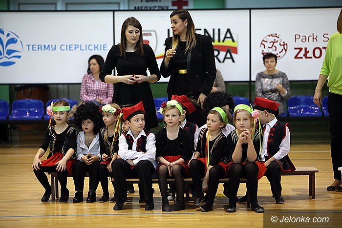 maluchy-wytanczyy-grad-zotych-medali-foto-video-67596