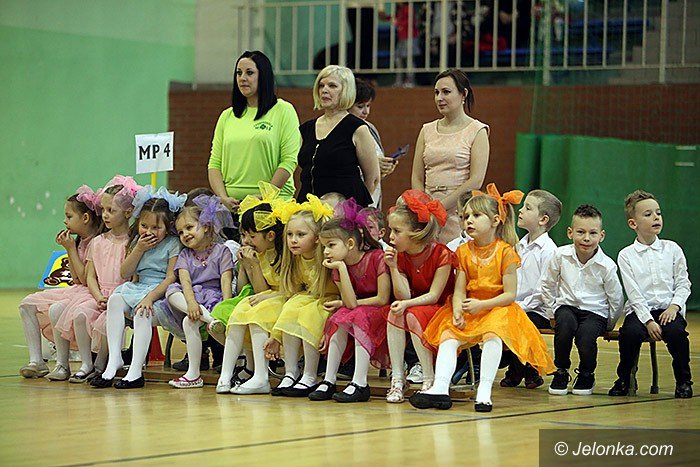 maluchy-wytanczyy-grad-zotych-medali-foto-video-67596
