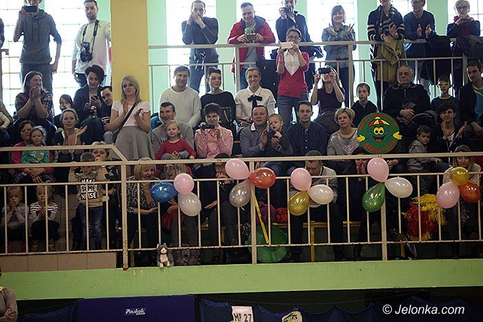 maluchy-wytanczyy-grad-zotych-medali-foto-video-67596