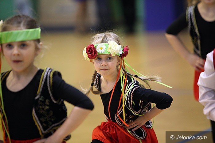 maluchy-wytanczyy-grad-zotych-medali-foto-video-67596