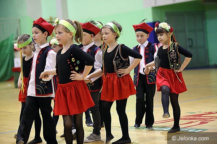 maluchy-wytanczyy-grad-zotych-medali-foto-video-67596