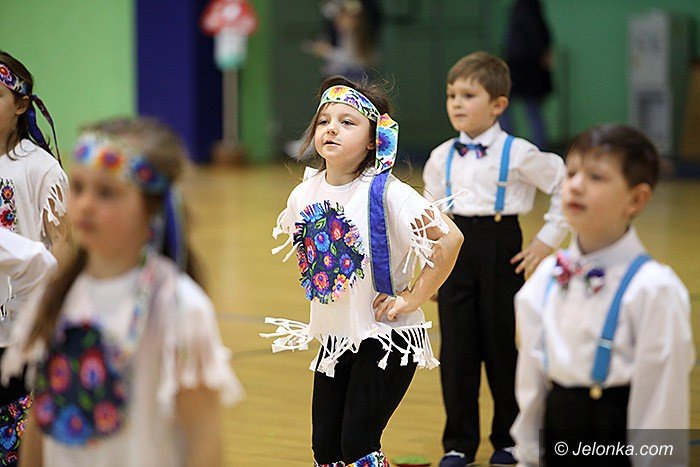 maluchy-wytanczyy-grad-zotych-medali-foto-video-67596