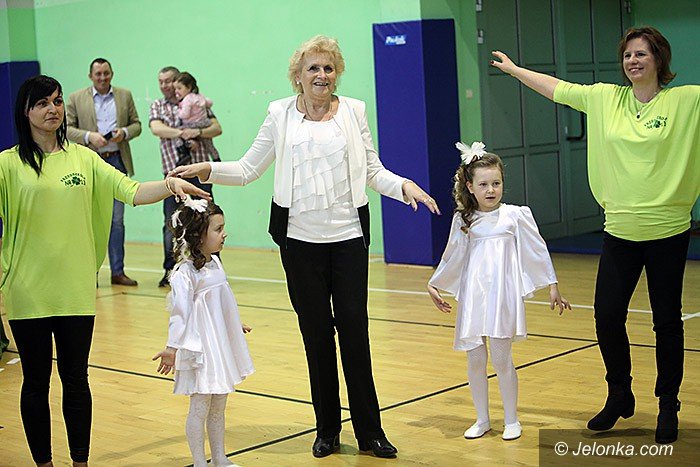 maluchy-wytanczyy-grad-zotych-medali-foto-video-67596