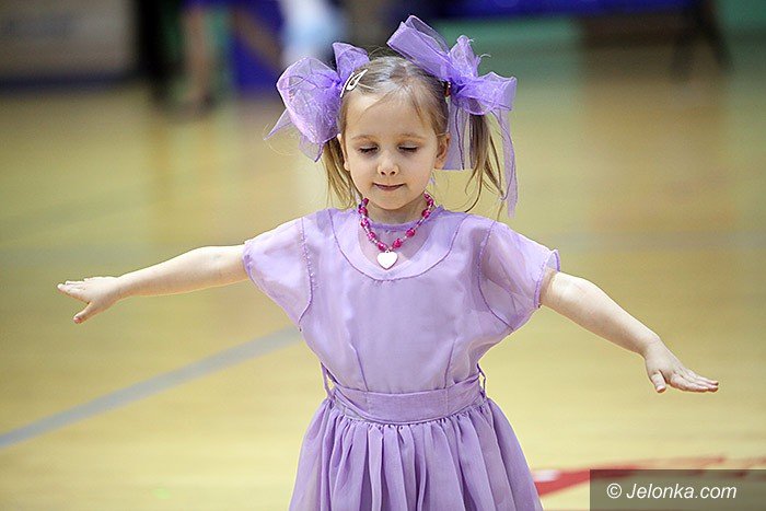 maluchy-wytanczyy-grad-zotych-medali-foto-video-67596