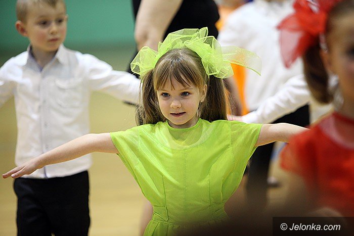 maluchy-wytanczyy-grad-zotych-medali-foto-video-67596