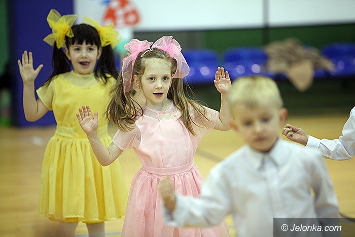 maluchy-wytanczyy-grad-zotych-medali-foto-video-67596