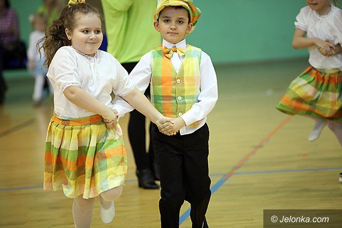maluchy-wytanczyy-grad-zotych-medali-foto-video-67596