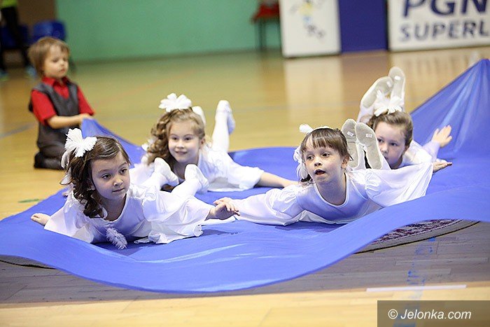 maluchy-wytanczyy-grad-zotych-medali-foto-video-67596
