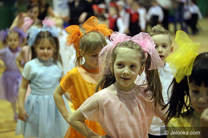 maluchy-wytanczyy-grad-zotych-medali-foto-video-67596