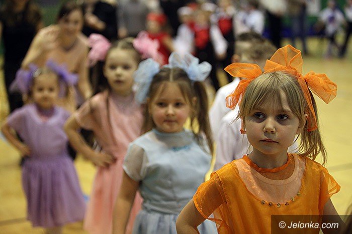 maluchy-wytanczyy-grad-zotych-medali-foto-video-67596