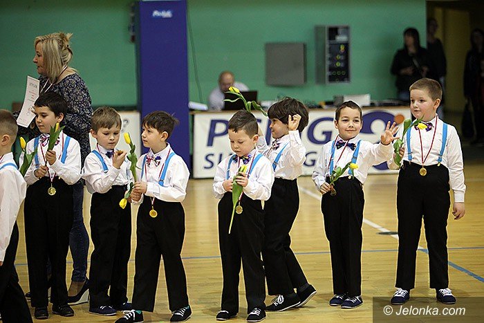 maluchy-wytanczyy-grad-zotych-medali-foto-video-67596