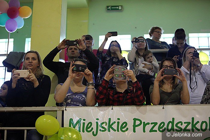 maluchy-wytanczyy-grad-zotych-medali-foto-video-67596