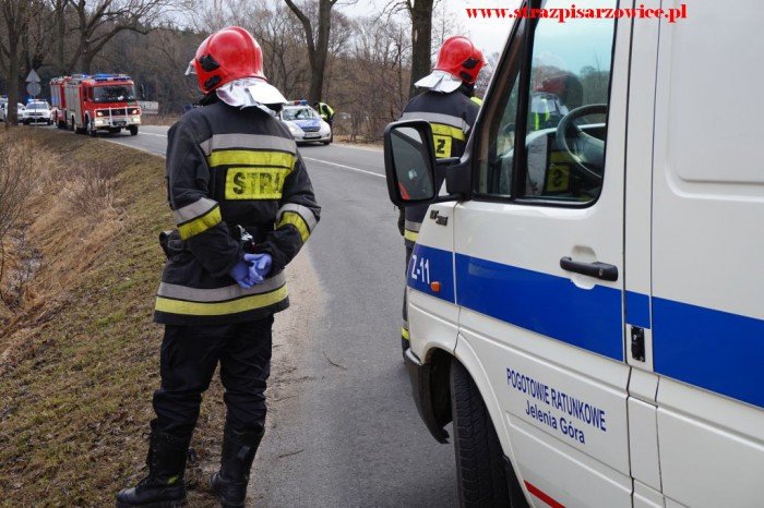 wypadek-pod-pisarzowicami-w-akcji-smigowiec-foto-67615